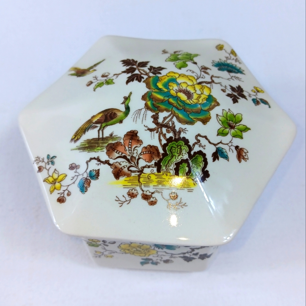 Mason's Ironstone "Formosa"-Lidded Hexagon Trinket Box-Vintage-3 1/4" x 4 3/4" - Picture 1 of 8